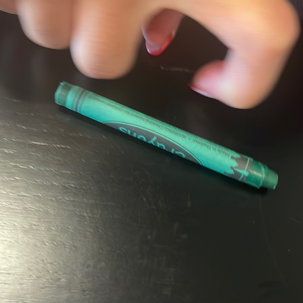 Green special crayon full of surprises